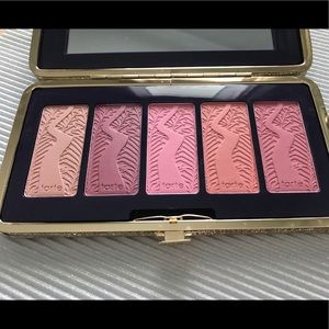 Tarte Amazonian Clay Blush Palette / Pin Up Girl